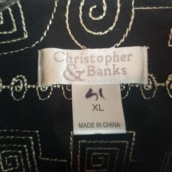 Christopher and Banks Geometric Design Jacket - Picture 9 of 9